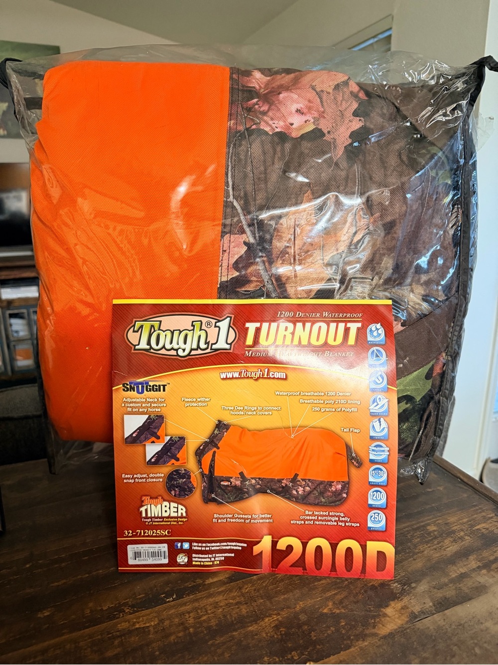 Kids Turnout Blanket - Orange & Brown Camo